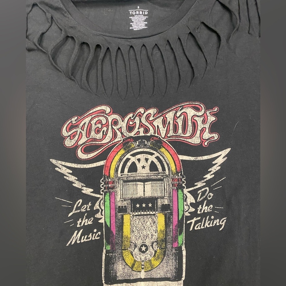 Torrid Aerosmith Black Slashed Classic Tee Size 2 - Picture 6 of 10